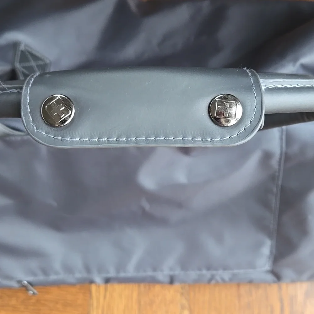 Swiss Tech 2 in 1 Travel Duffel Weekender Lightweight Gym Bag Unisex, Gray